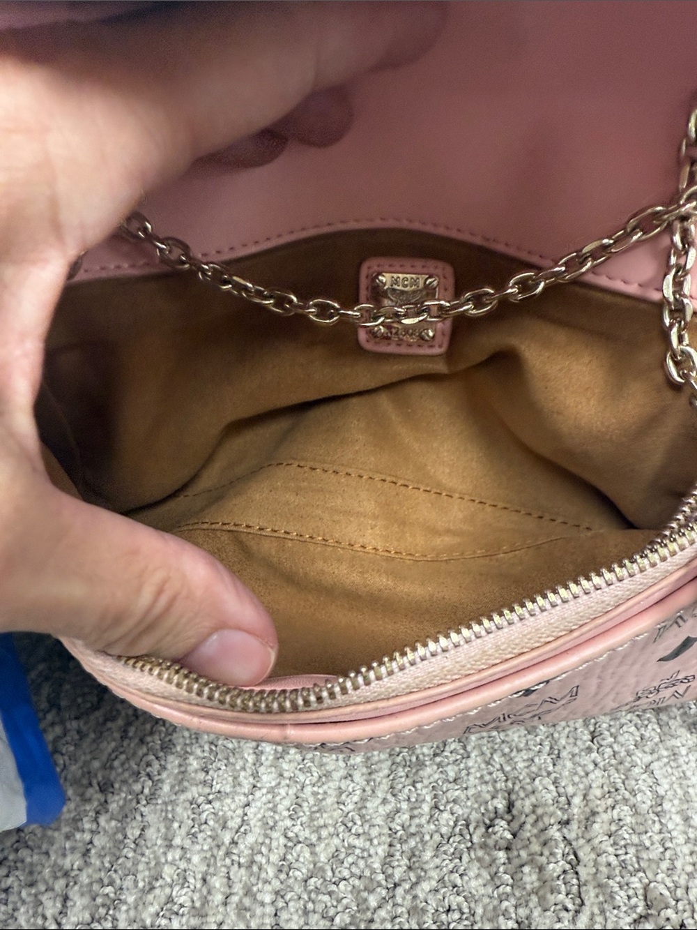 Blush Pink Visetos Crossbody with Gold Chain - Picture 9 of 10